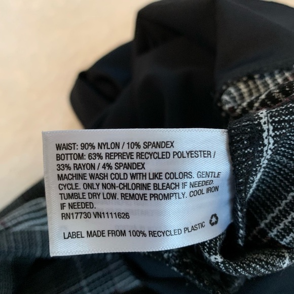 Isabel Maternity by Ingrid & Isabel Plaid Pants Size 2 - Picture 6 of 17